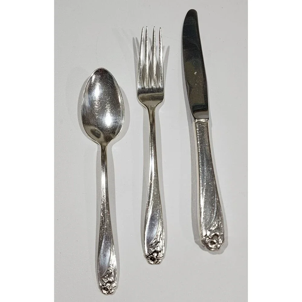 Vintage 1847 Rogers Bros Daffodil Silver Plated Childs Fork Spoon Knife